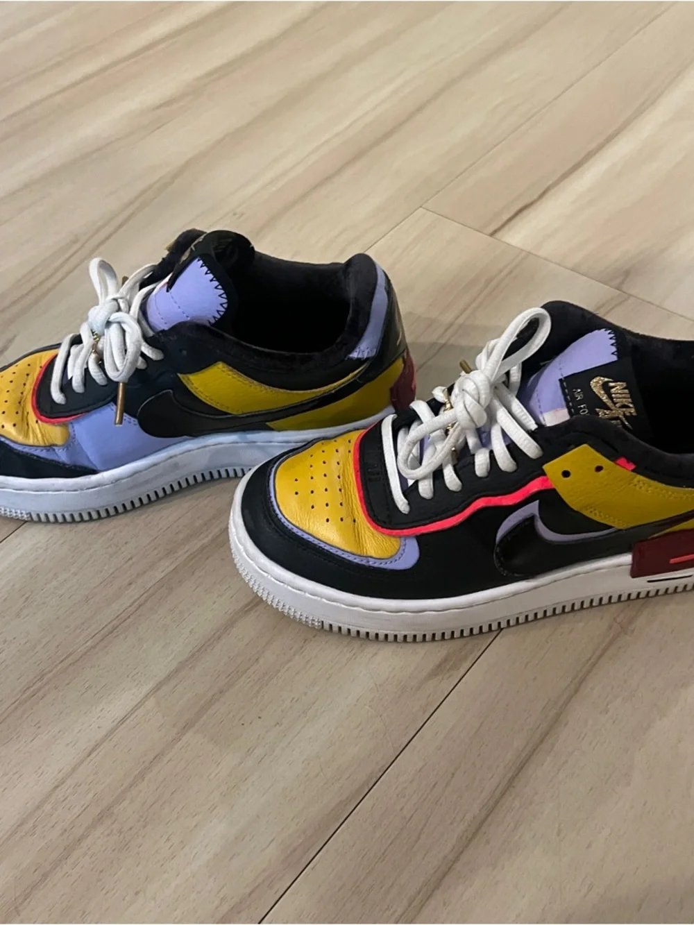 Nike bold multi